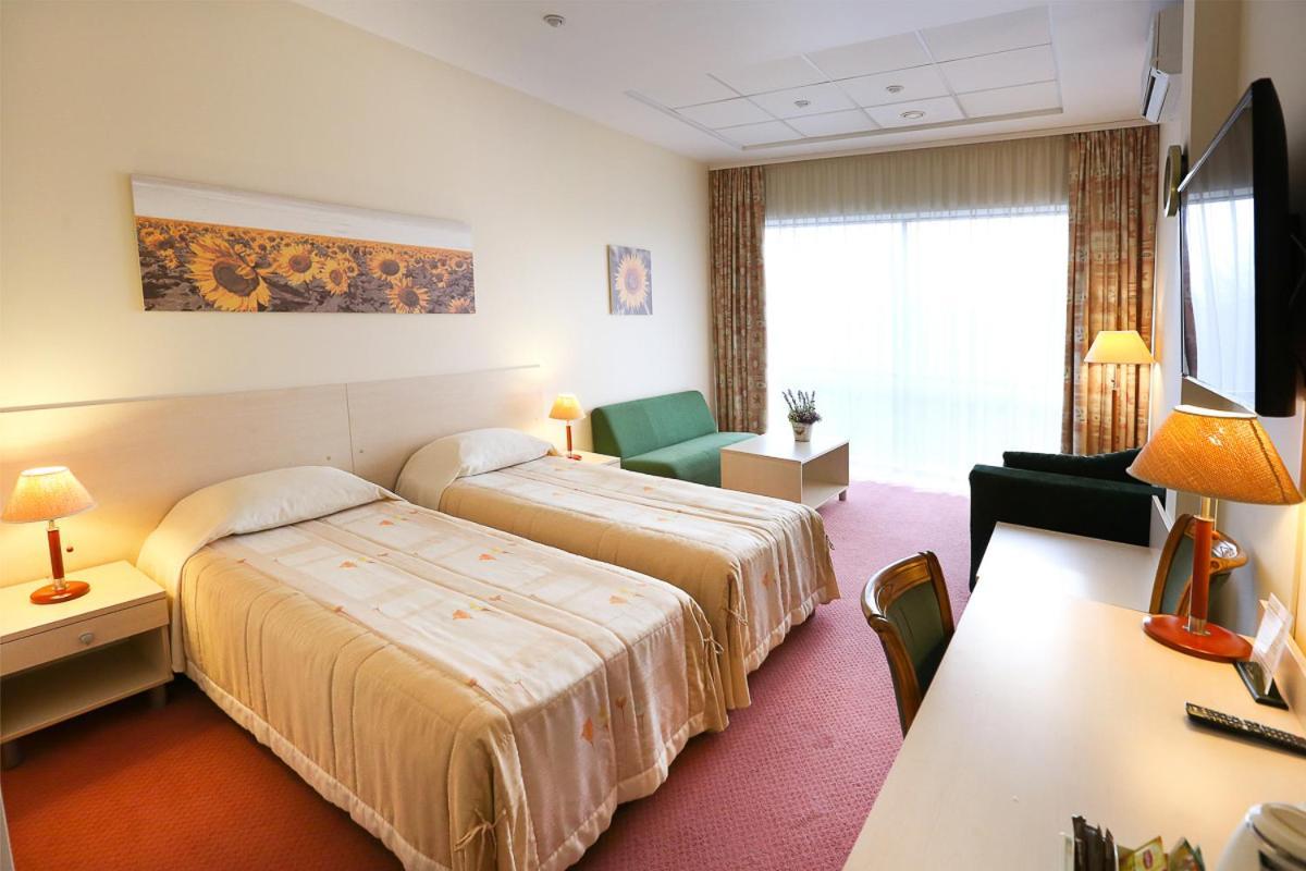 Hotel Smelyne à Panevėžys Extérieur photo