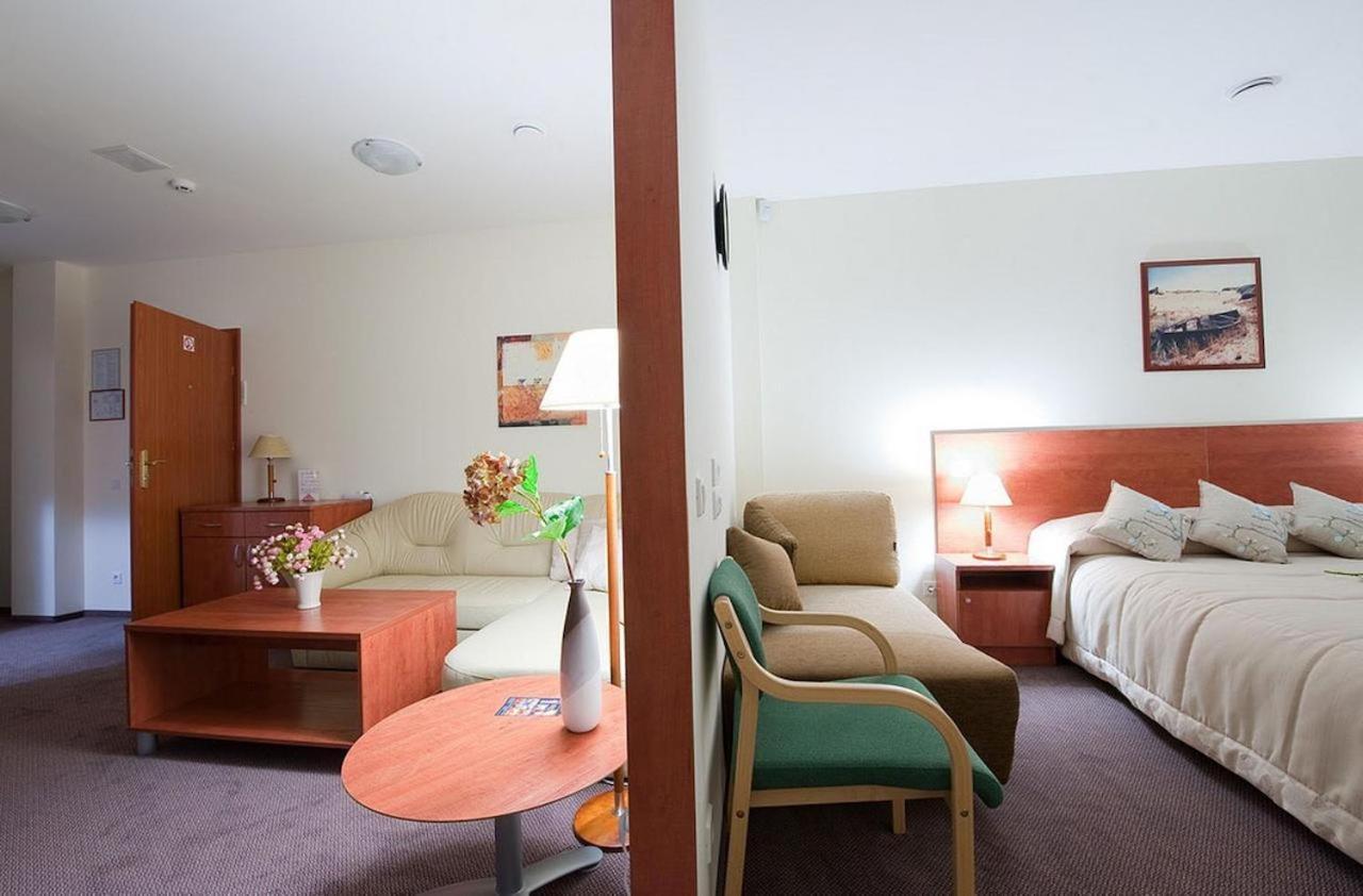 Hotel Smelyne à Panevėžys Extérieur photo